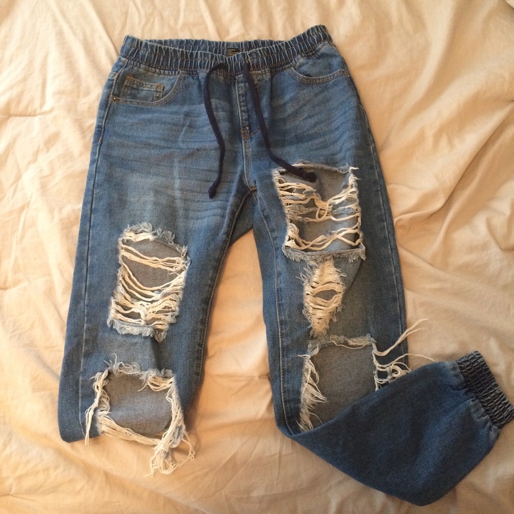 Forever 21 Distressed Blue Denim Jogger Jeans